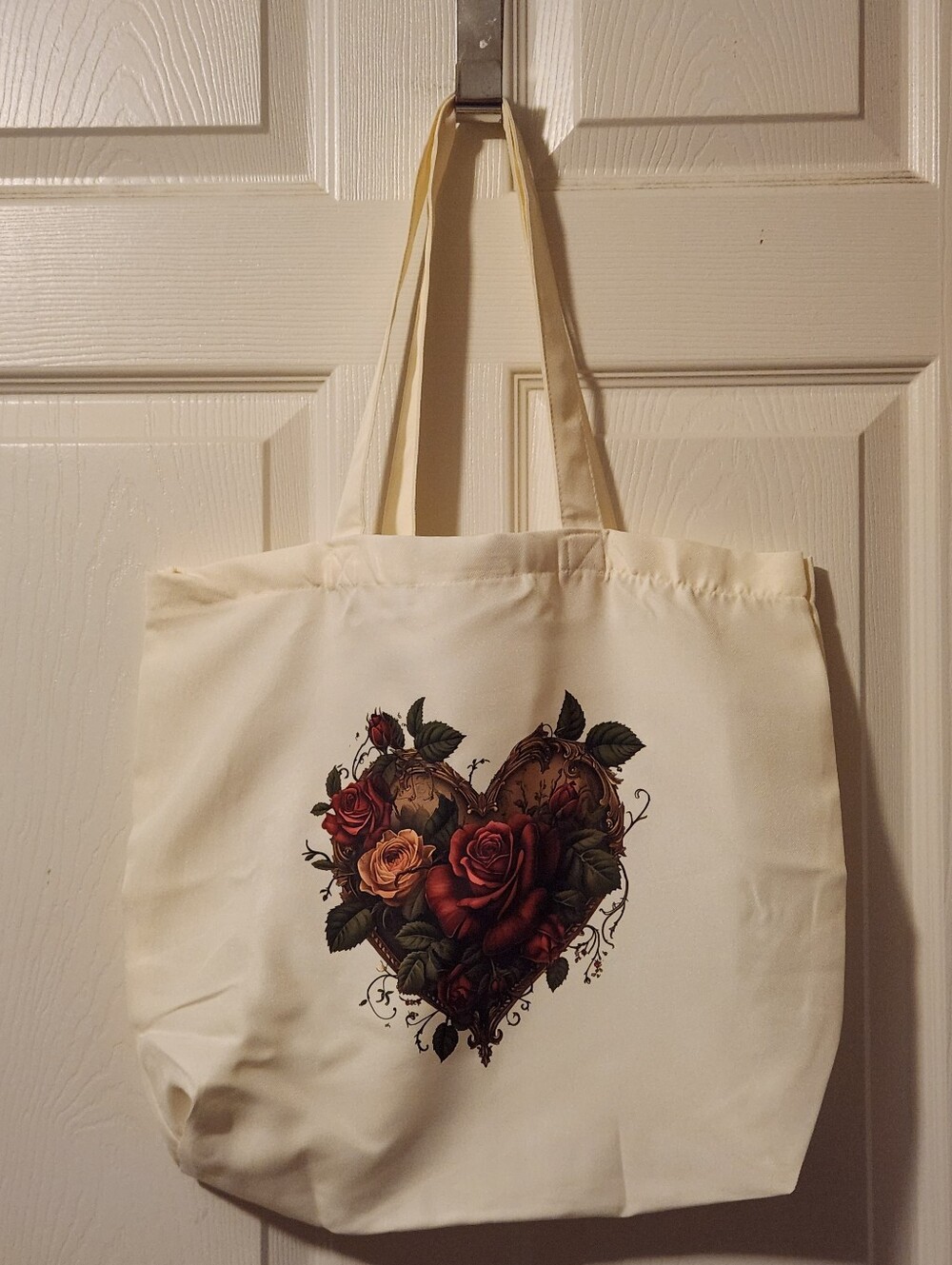 NWOT FLORAL HEART TOTE BAG
